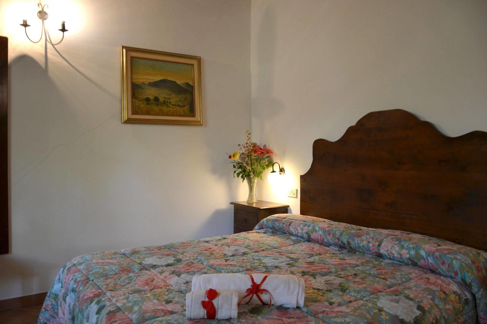 Agriturismo Il Casalone Montepulciano Stazione Eksteriør bilde